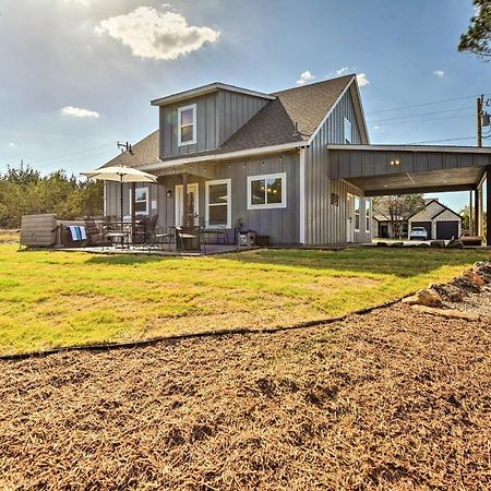 Granbury Home With Hot Tub And Furnished Patio! Екстер'єр фото