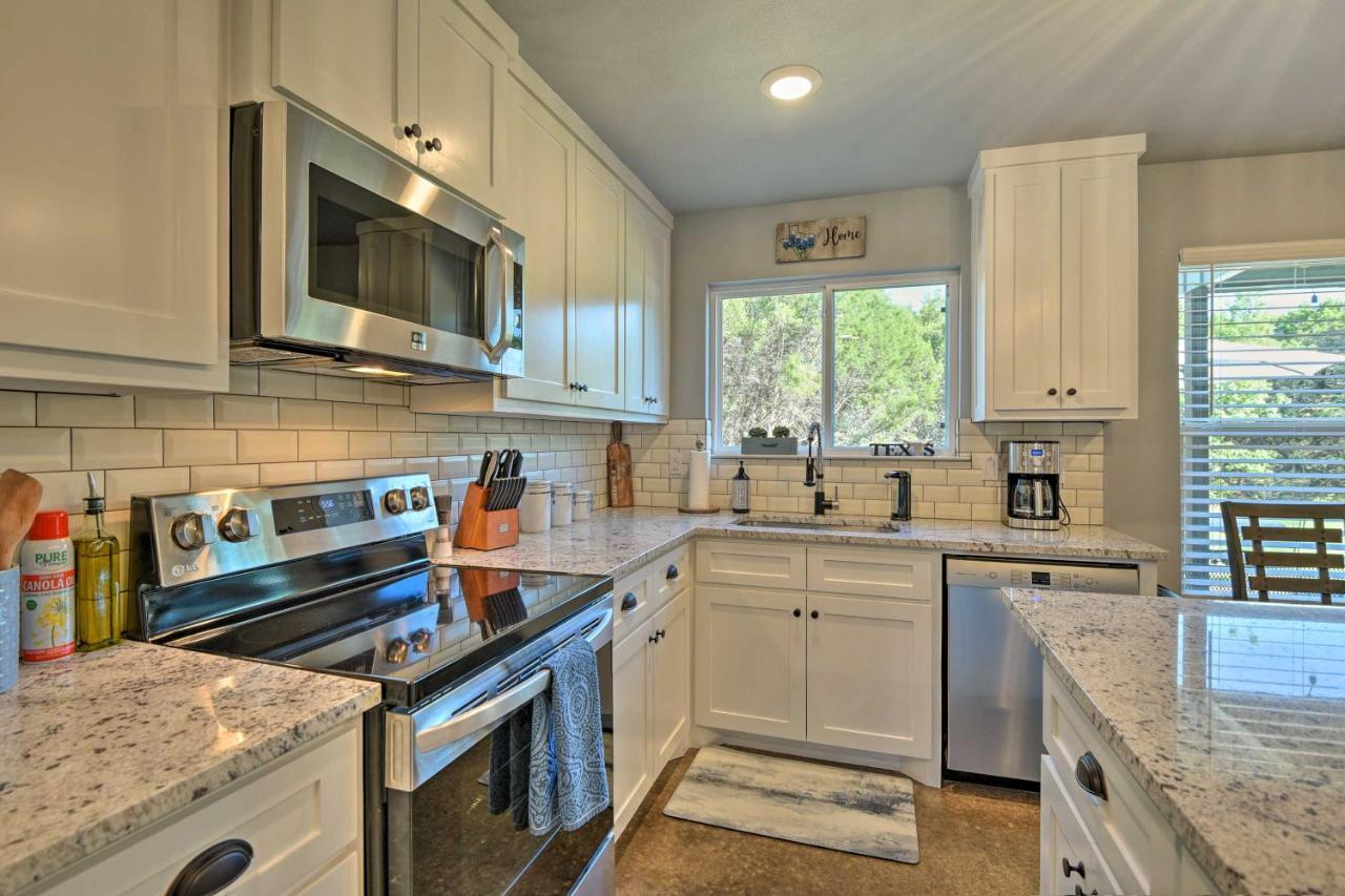 Granbury Home With Hot Tub And Furnished Patio! Екстер'єр фото